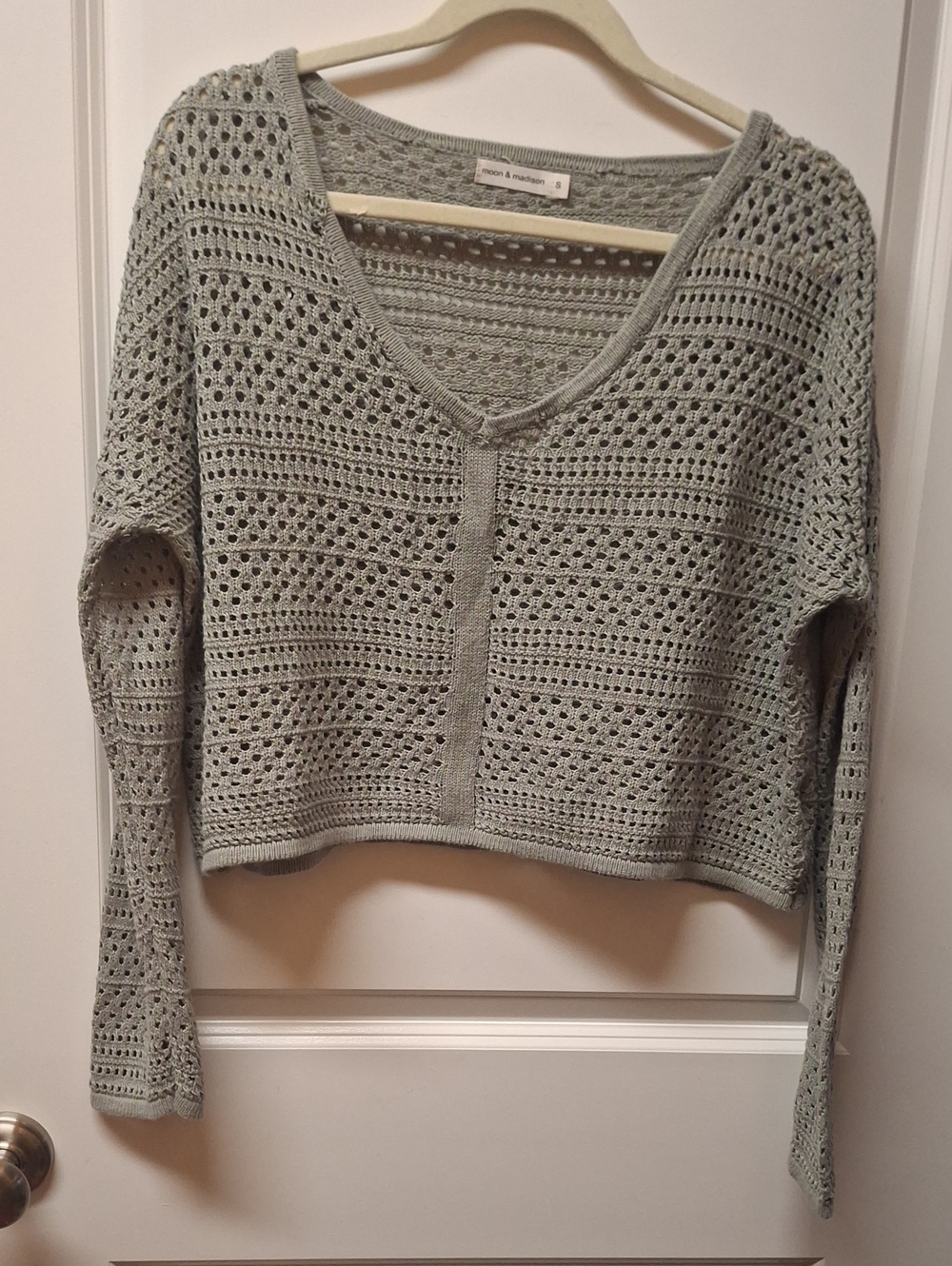 Moon & Madison Sage Green Open-Weave V-Neck Sweater